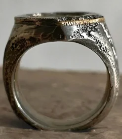 Bague Let The Poem Seduce You 