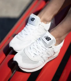 Baskets 574 Grey White