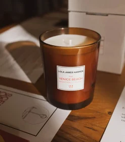 Bougie #22 The Venice Beach Basketball Courts 190G