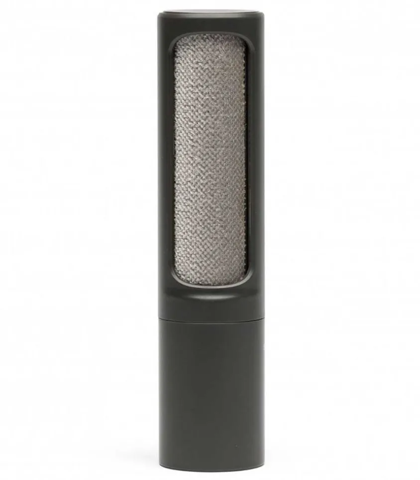 Brosse A Peluche Gris