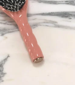 Brosse N.03 L'Indispensable Douceur Cuir Chevelu Sensible Corail