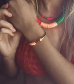 Collier Hawaii X Jane De Boy