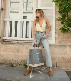 Jean Ribcage Straight Ankle Middle Road