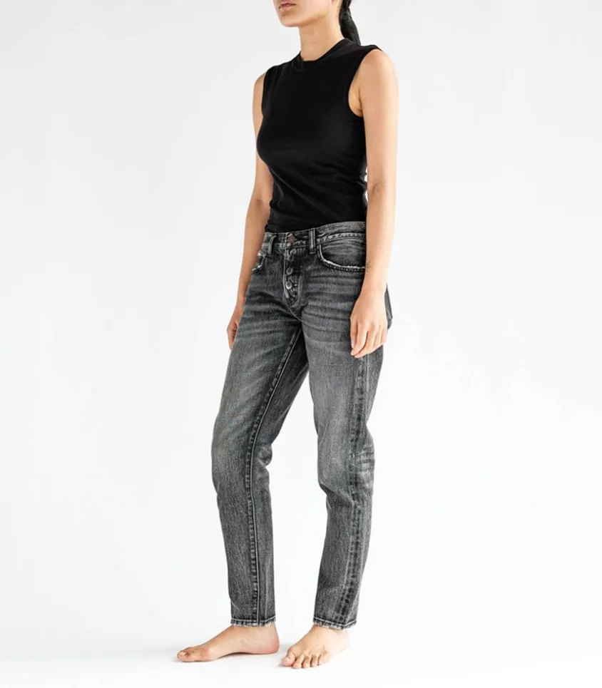 Jean Sapporo All Eyes On Me