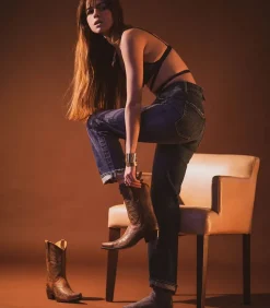 Jonc En Laiton Grave A La Folie