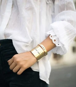 Jonc En Laiton Grave A La Folie