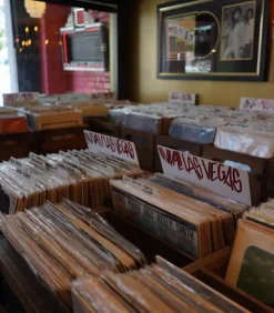 Parfum D'Ambiance #4 Vinyl Store 50Ml