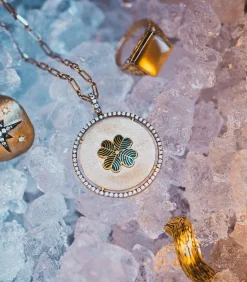 Pendentif Lucky Or Jaune Saphirs Blancs